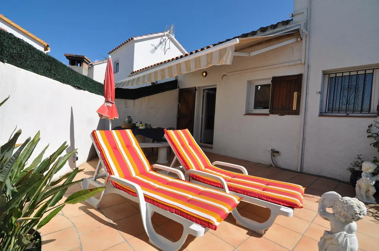 Villa Rnet - Mas Matas A6 Roses